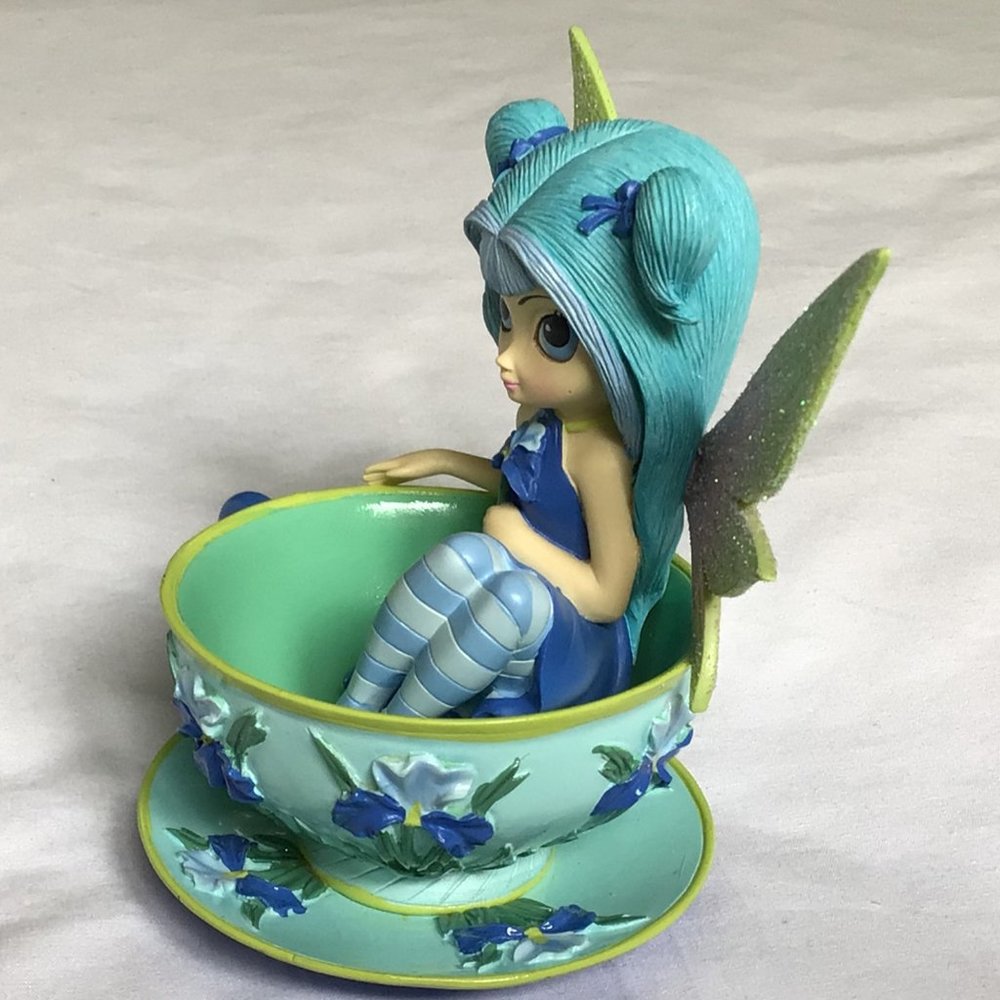 Hamilton Collection-Teeny Tea-se from the Tiny Treasures Teacup Collection - Picture 4 of 5